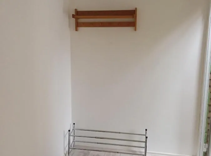 Apartman Hulin, Chrastany