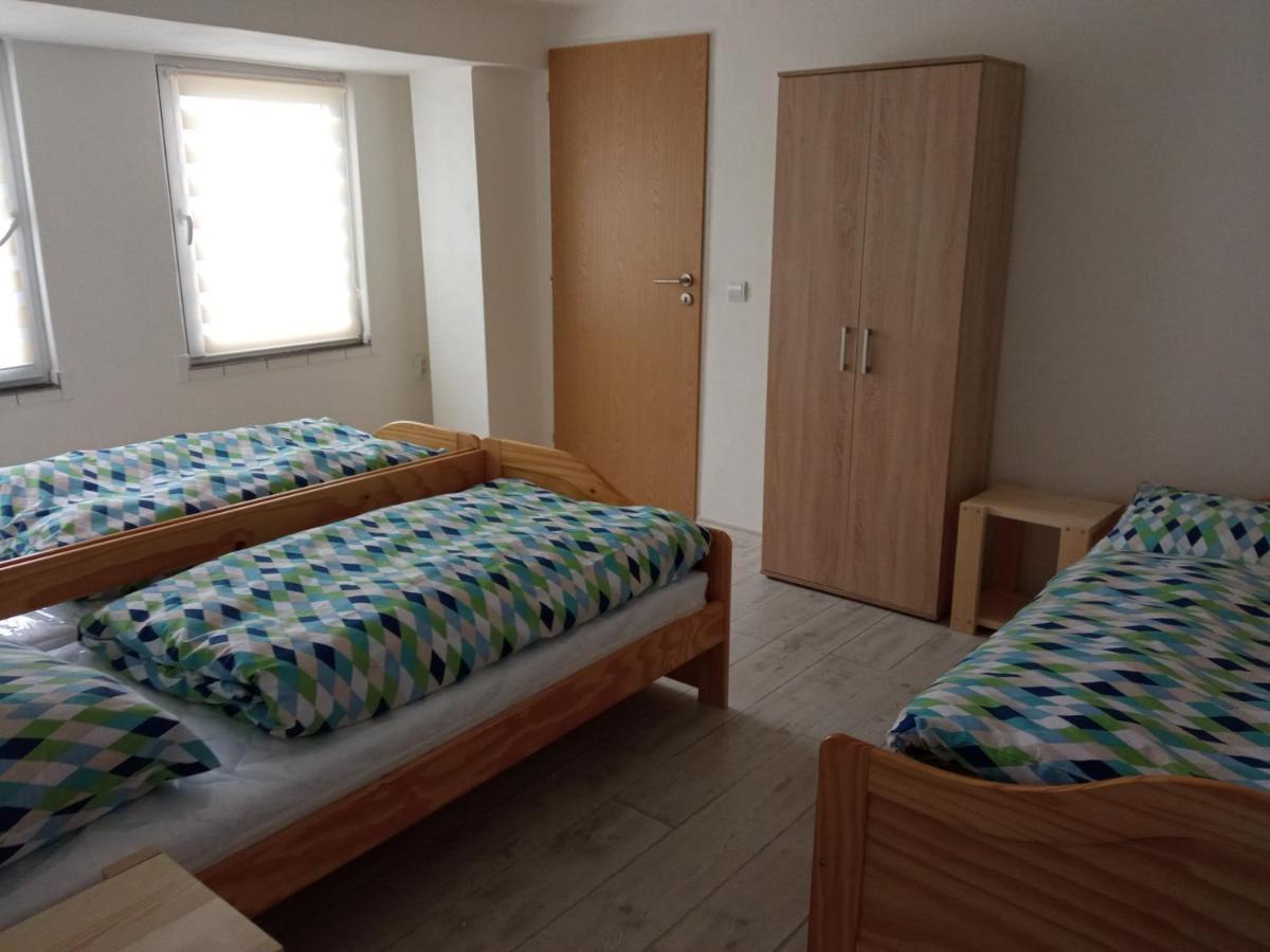 Hulin, Chrastany Apartment